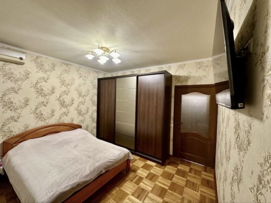 Продаж 2к квартири, Вишневе, з ремонтом та технікою Вишневе