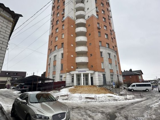 Продаж 1-оі квартири в центрі міста(пров.Ковальського) Белая Церковь