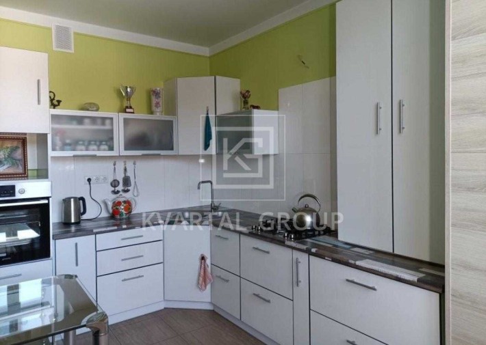 Продаж євро-2к квартири в центрі Бучі та водночас затишок та сосни - фото 1