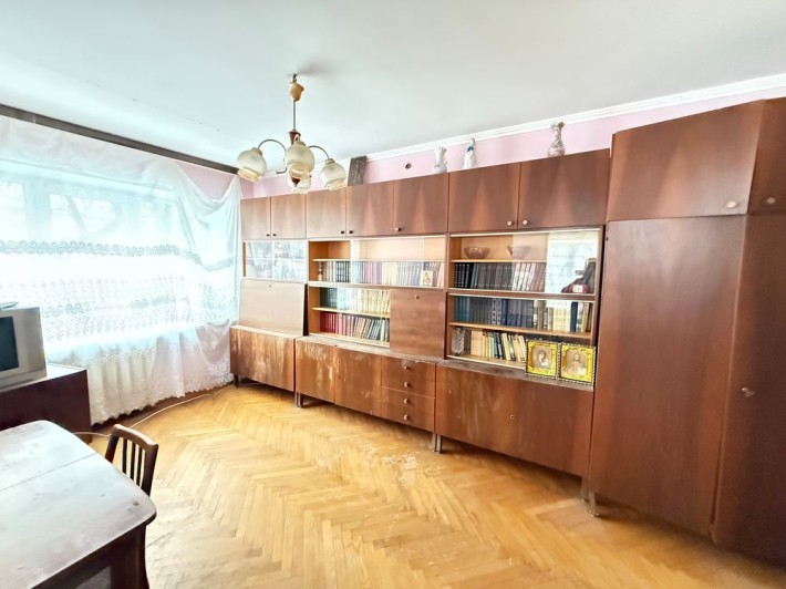 Продаж 2к квартири з ремонтом | центр м.Вишневого| без % - фото 1