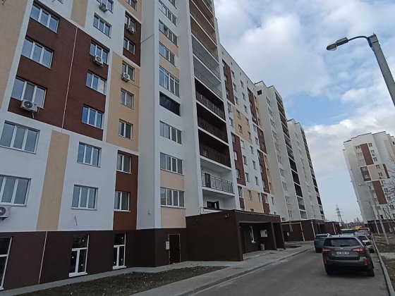 Продам квартиру м Вишневе Сади Вишневі.   Власник Вишневе