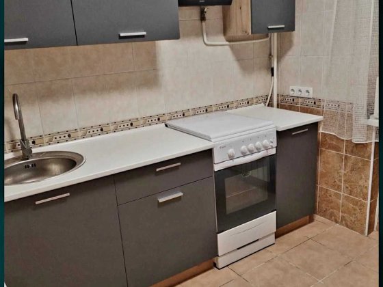 2-к квартира з меблями та ремонтом,  ЦЕНТР Борисполь