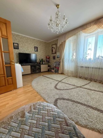 Продаж 3к квартири 96м² у центрі Бучі - фото 1