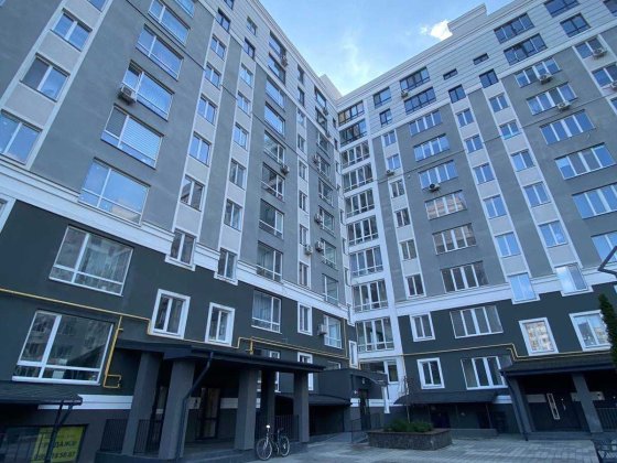 Продаж великої квартири площею 44 м.кв. Мінімальне оформлення! Буча