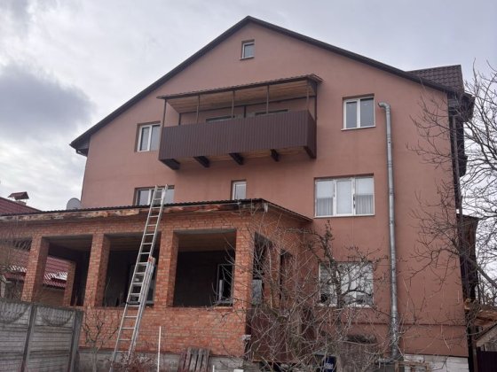 Продам 2хкквартиру в котеджному новому будинку з ремонтом! Бровары