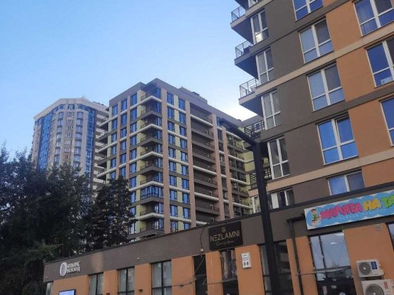 Бровари. Продам 1к квартиру 46кв.м ЖК Крона Парк 2, зданий будинок Бровары