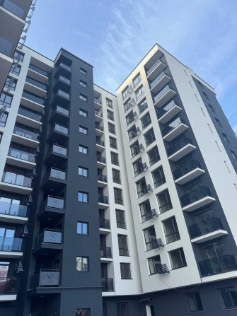 2 кімнатна квартира в центрі! - фото 1