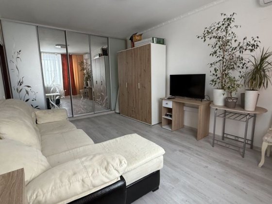 Продаж 2-х кімн квартири Вишневе