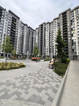 НАЙКРАЩА пропозиці. Квартира 3х кімнат з НАПОВНЕННЯМ.  У центрі Бучі. - фото 1