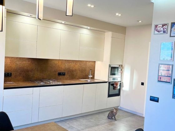 Простора двокімнатна квартира! Сучасний ремонт, Газ! Сертифікат ТАК! Буча