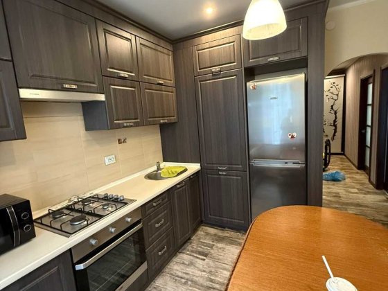 Продам 2к. квартиру ЖК Центральний Буча Буча