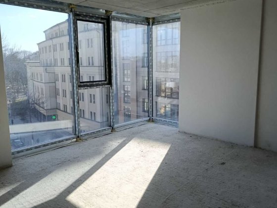 Центр міста!  3 кімнатна квартира в ЖК бізнес класу , газ! Івано-Франківськ