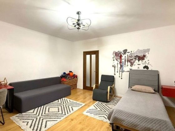 2 к квартира з ремонтом в центрі міста Буча. Школа , садік Буча Буча