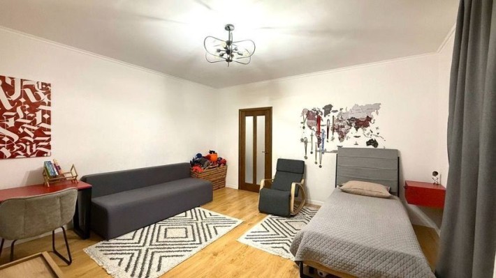 2 к квартира з ремонтом в центрі міста Буча. Школа , садік Буча - фото 1