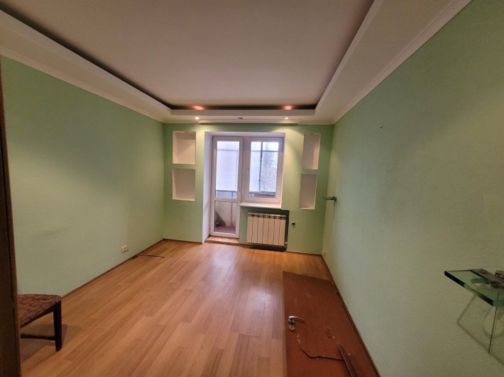 Продам 3 кімнату квартиру на масиві Незалежності - фото 1