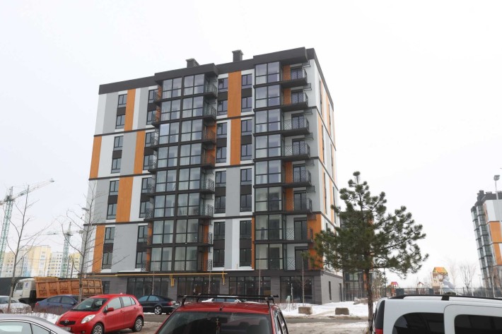 Продаж 3к квартири 80 м.кв (газ, 4 поверх) - фото 1