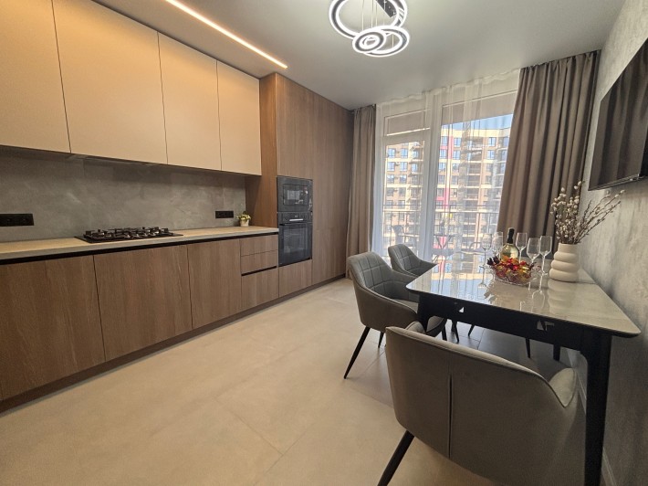 2к квартира з сучасним ремонтом жк Family Plaza - фото 1