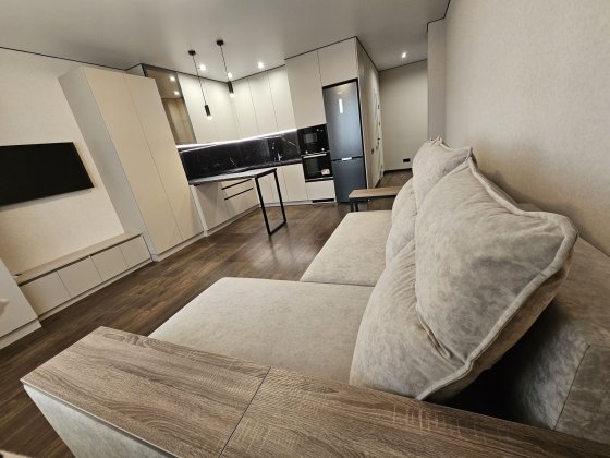 1-к студія ЖК Саванна сіті 40 кв.м. нова з ремонтом Бровары