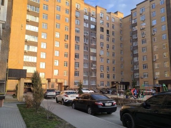 Продам 2х кімнатну квартиру жк «Зелений» з автономним опаленням Белая Церковь