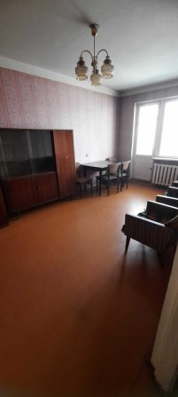 Продам 2 кімнатну квартиру на м-ві Незалежності - фото 1