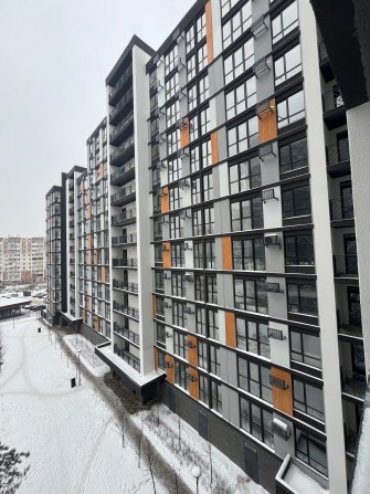 Продається 1-кімнатна квартира 44 м² у Вишневому - фото 1