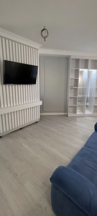 Продам 2хккв з євроремонтом, всіма меблями та технікою в ЖК Кронапарк! - фото 1