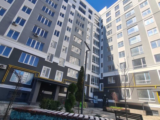 Терміново! Двохкімнатна квартира з газом біля школи! Буча