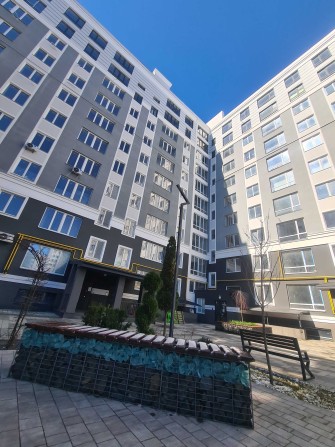 Терміново! Двохкімнатна квартира з газом біля школи! - фото 1