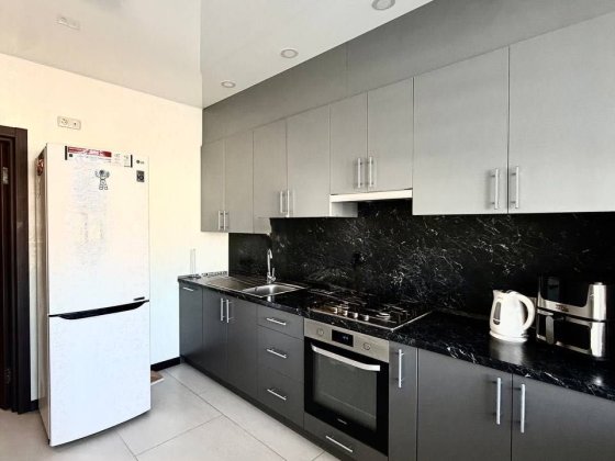 БЕЗ КОМІСІЇ! Велика євродвушка з хорошим ремонтом! Оформлення 2%. ГАЗ! Буча