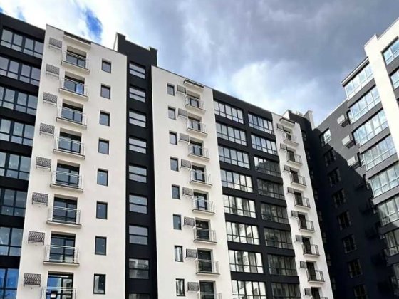 Здана 2к квартира по вул. Мазепи, міське озеро Ивано-Франковск