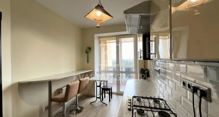 Квартира з ремонтом! Біля парку! Сертифікат  Так! - фото 1