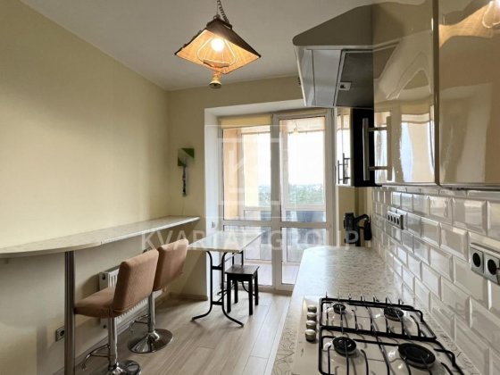 ТЕРМІНОВИЙ ПРОДАЖ! Квартира з ремонтом, з балконом! Ірпінь