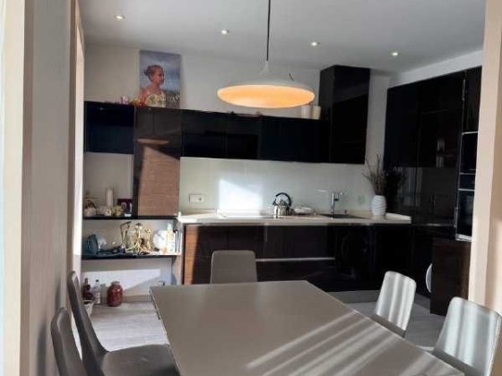 Затишна квартира зі стильним ремонтом Вишневое