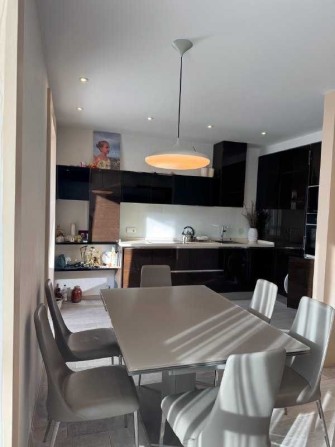 Затишна квартира зі стильним ремонтом - фото 1