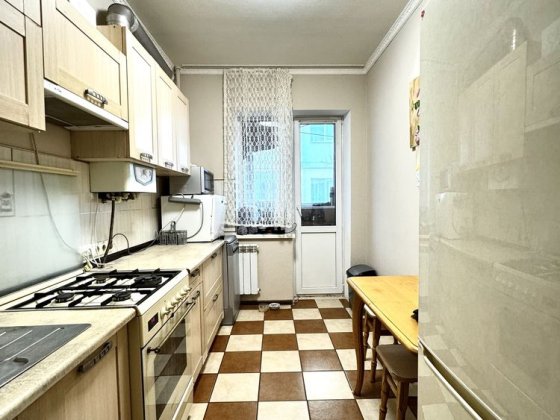 Квартира в продажу. ТЕРМІНОВО! Без комісії! Мебоі залишаються Буча