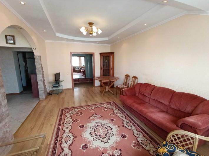 Продам 3-кім м. Буча бул. Богдана Хмельницького 4 ЦЕНТР, заг. 88 м2 - фото 1