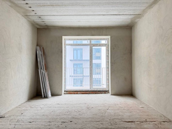 2-кім+кухня-студія з балконом в жк поруч центру/розтермінування! - фото 1