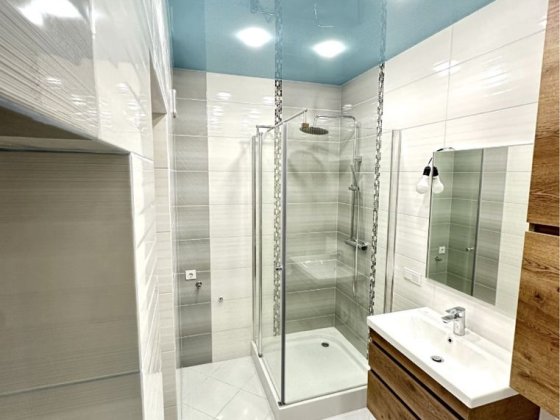 Продам 3-кімн.кв. 88.10 кв.м по Університетській, центр , біля універу Кременчуг