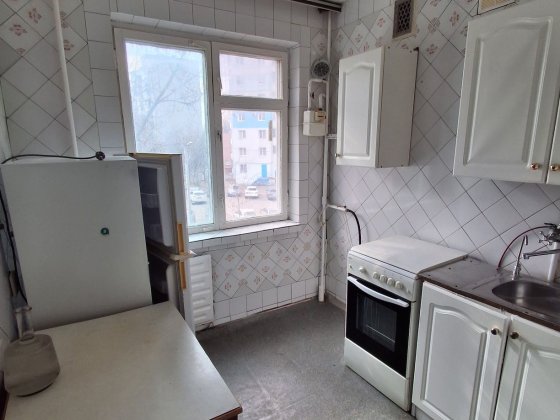 Продаж Двукімнатної на Київській Кременчуг