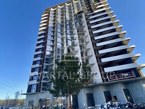 Квартира з видом на озеро Ірпінь