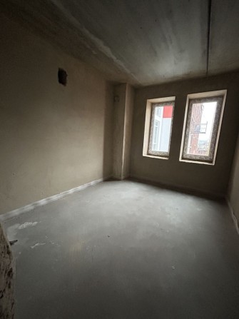 З к квартира!Центр міста!Буча!Велика тераса!Газ!Без комісії!Поруч все! - фото 1