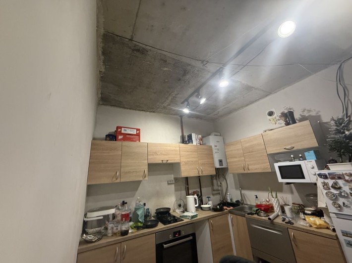 Квартира однокімнатна  з частковим ремонтом . Сертифікат так! - фото 1