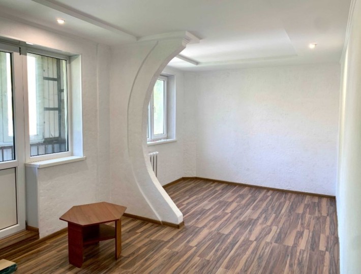 Продам 2х комнатную квартиру в районе 97-го квартала. - фото 1