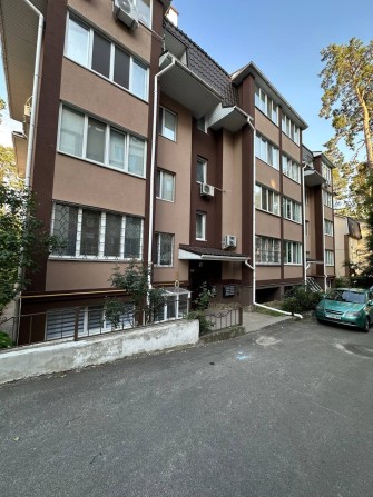 Продам 2к квартиру без ремонту в тихому районі - фото 1