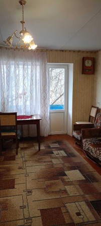 Продам трикімнатну квартиру - фото 1