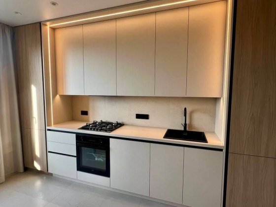 НОВА 2к квартира з дизайнерським ремонтом в Центрі міста! Без комісії! Ирпень