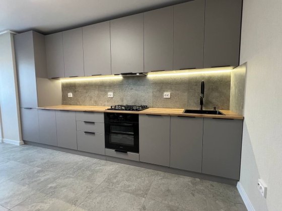 БЕЗ КОМІСІЇ % для покупця. Продам 1-кім квартиру ЖК Залізничний Луцк