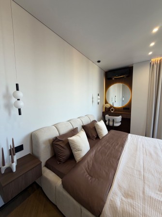 ЖК "Центральний 2"!Трикімнатна квартира з авторським ремонтом! - фото 1