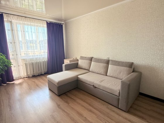 Продаж Великої 3к квартири, оф 2%, Сертифікат, Постанова - Так Буча