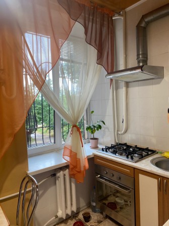 Продам 3-кімнатну сталінку на КРЕСі, єВідновлення сертифікат - фото 1